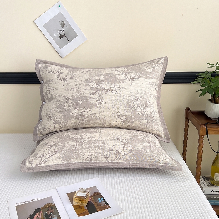 91家纺网 家纺一手货源 找家纺 悦然毛巾被 2025新款四层纱全棉纱布枕套 花树棕