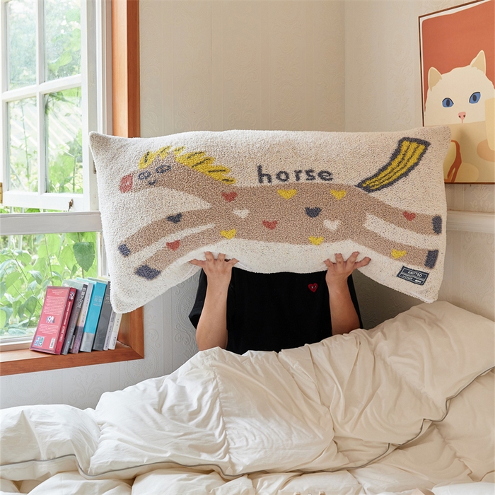 91家纺网 家纺一手货源 找家纺 （总）暖绵绵家纺 2025新款半边绒毛毯-奥罗拉（最低零售价：毯子173元、抱枕（含芯）145元 低于最低零售价的链接，一经发现直接投诉下架，感谢大家的支持！）