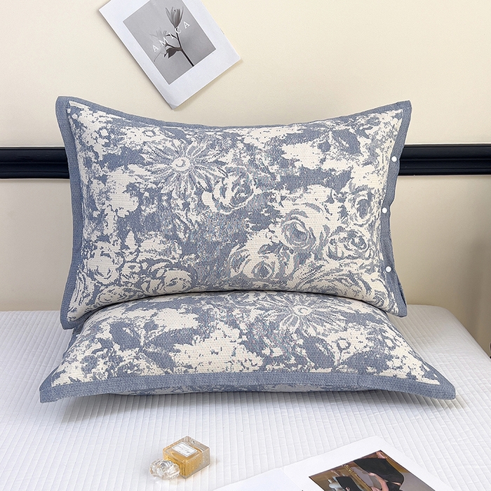 91家纺网 家纺一手货源 找家纺 悦然毛巾被 2025新款四层纱全棉纱布枕套 林海雪原