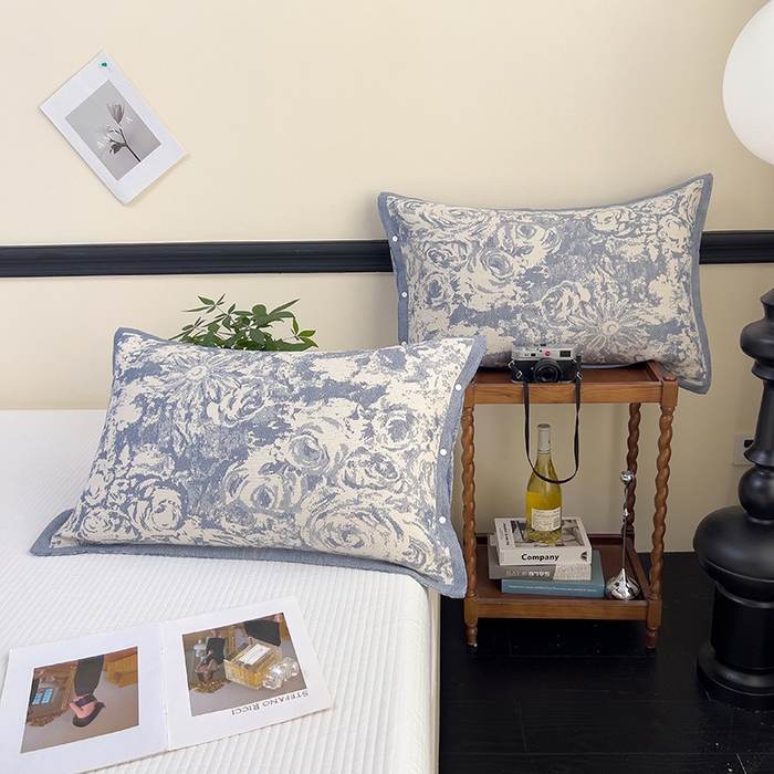 91家纺网 家纺一手货源 找家纺 悦然毛巾被 2025新款四层纱全棉纱布枕套 林海雪原