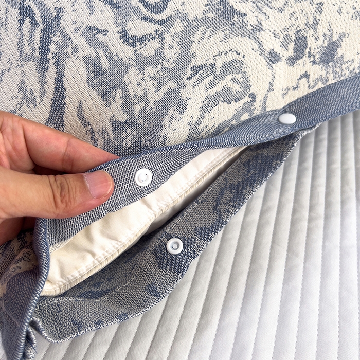 91家纺网 家纺一手货源 找家纺 悦然毛巾被 2025新款四层纱全棉纱布枕套 林海雪原