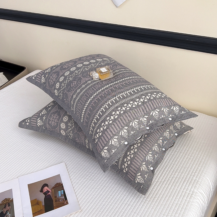 91家纺网 家纺一手货源 找家纺 悦然毛巾被 2025新款四层纱全棉纱布枕套 米亚灰