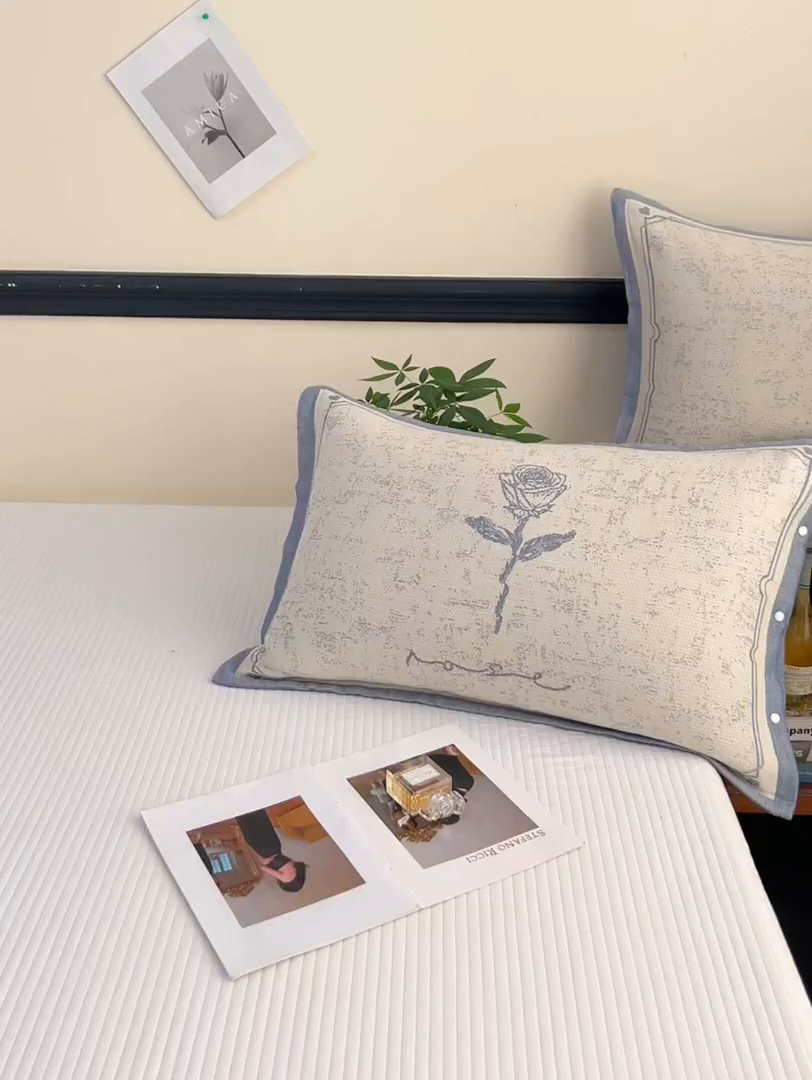 91家纺网 家纺一手货源 找家纺 悦然毛巾被 2025新款四层纱全棉纱布枕套 清新浪漫-蓝