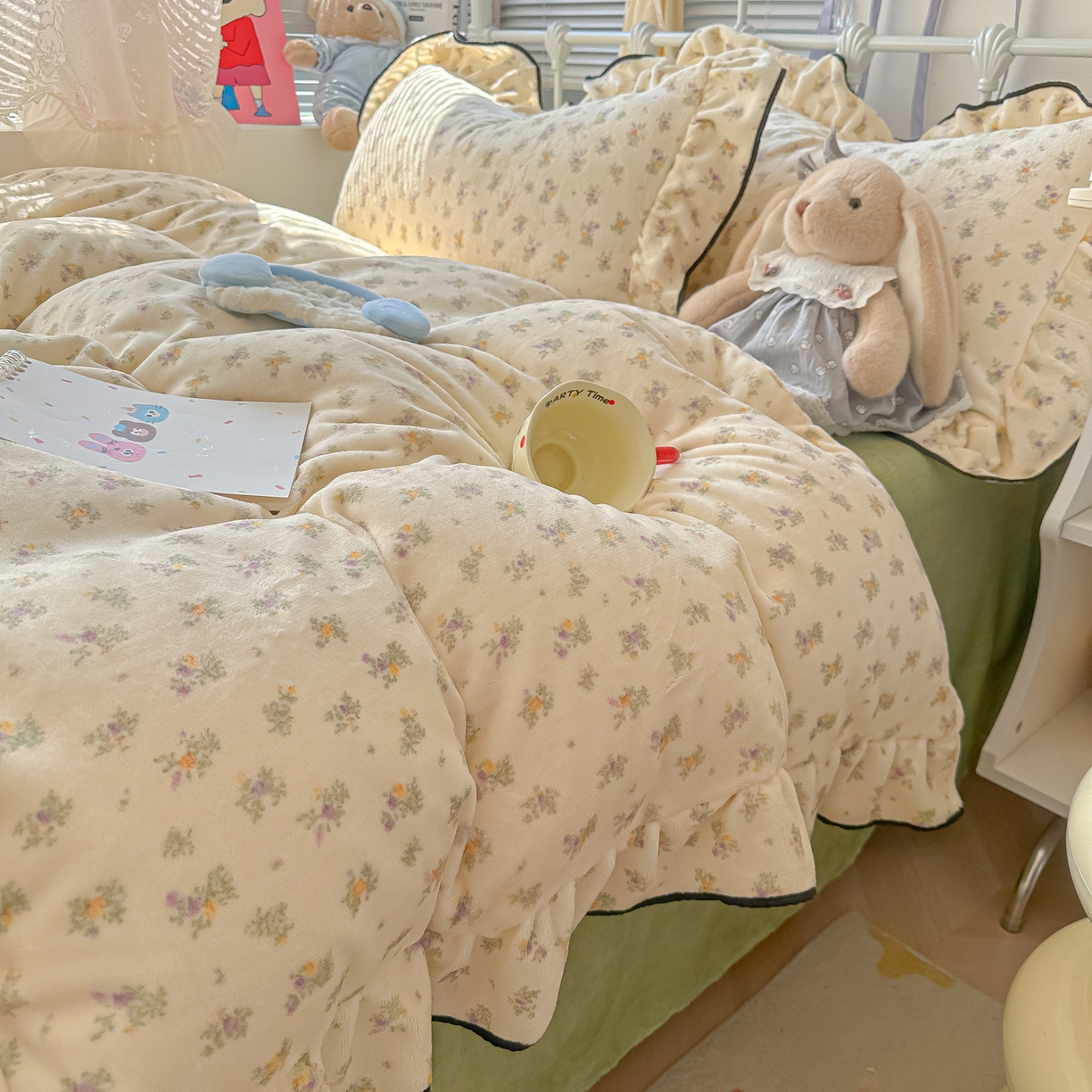 91家纺网 家纺一手货源 找家纺 韩都家居 2025新款亲肤舒适韩版温暖牛奶绒四件套-花边款 花苏