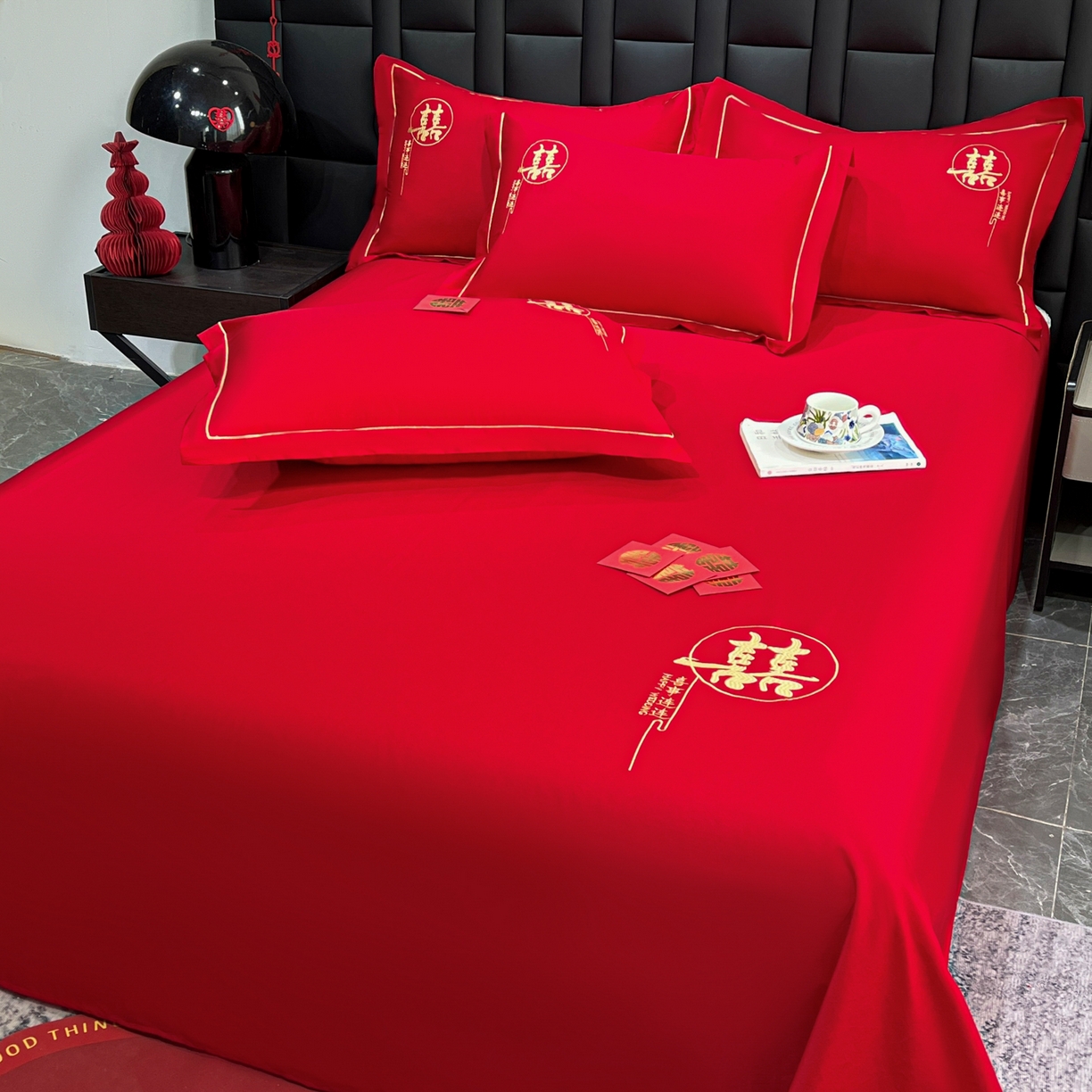 91家纺网 家纺一手货源 找家纺 极梦家纺 2025新款轻奢简约水洗磨毛婚庆系列单品床单大红床单 喜事连连