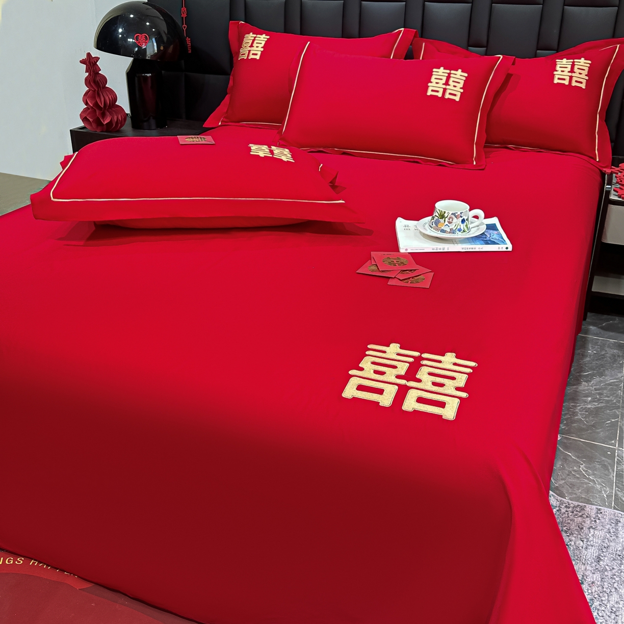 91家纺网 家纺一手货源 找家纺 极梦家纺 2025新款轻奢简约水洗磨毛婚庆系列单品床单大红床单 双喜临门