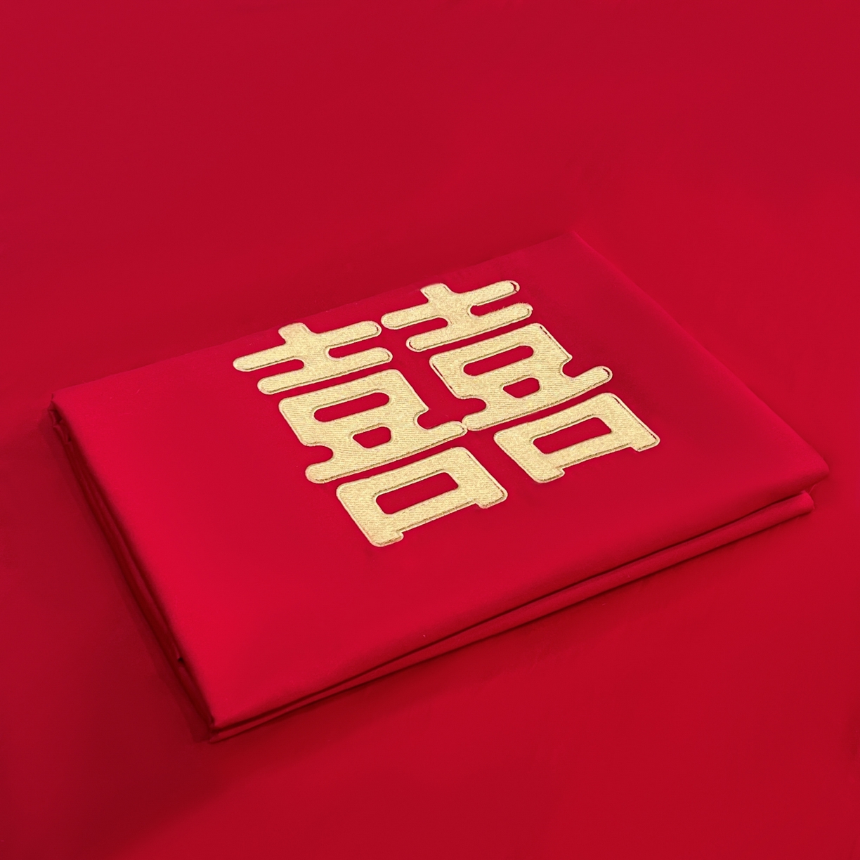 91家纺网 家纺一手货源 找家纺 极梦家纺 2025新款轻奢简约水洗磨毛婚庆系列单品床单大红床单 双喜临门