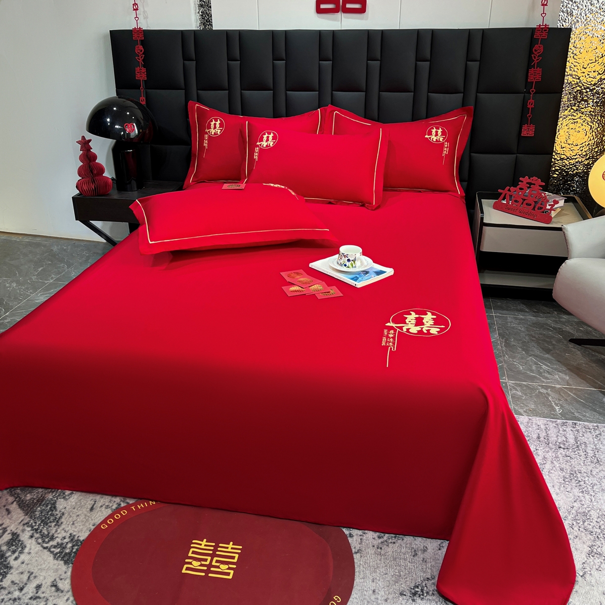 91家纺网 家纺一手货源 找家纺 极梦家纺 2025新款轻奢简约水洗磨毛婚庆系列单品床单大红床单 喜事连连