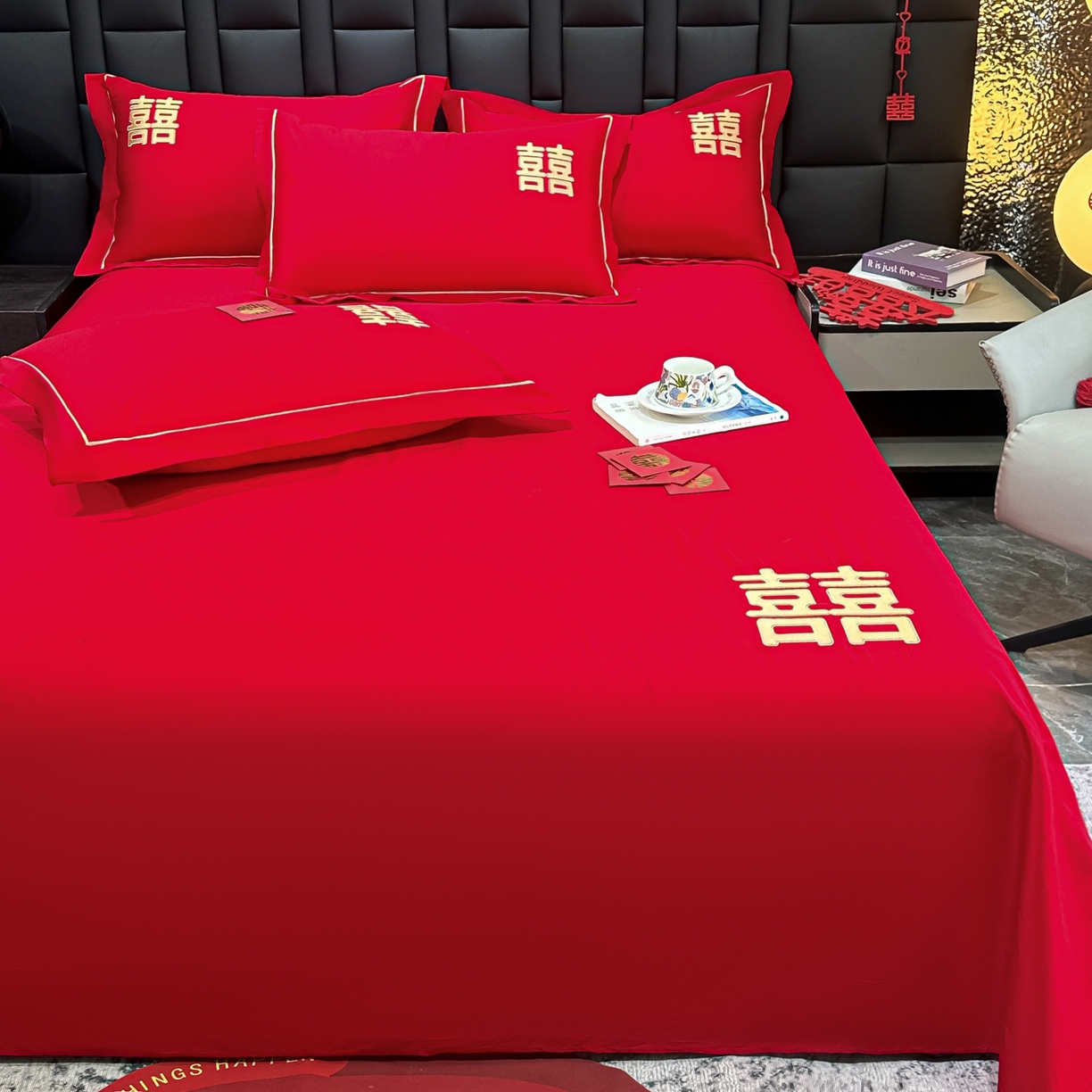 91家纺网 家纺一手货源 找家纺 极梦家纺 2025新款轻奢简约水洗磨毛婚庆系列单品床单大红床单 双喜临门
