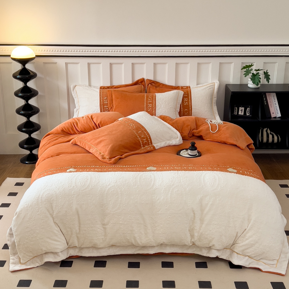 91家纺网 家纺一手货源 找家纺 言熙居家纺 2025新款A类A版牛奶雕花绒B版全消光牛奶绒四件套-花季 花季-暖阳橙