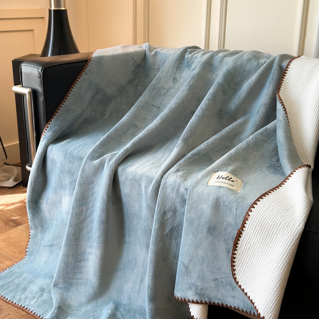 91家纺网 家纺一手货源 找家纺 （总）淑女公社家纺 2025新款秋冬新款贝壳边牛奶棉多功能盖毯