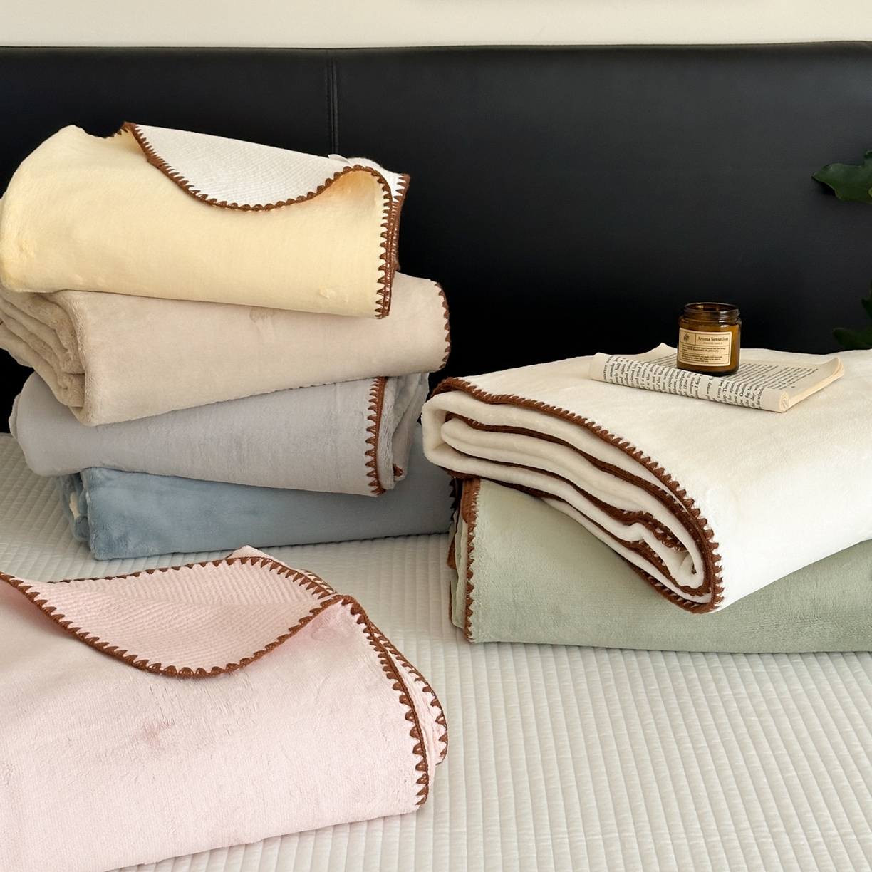 91家纺网 家纺一手货源 找家纺 淑女公社家纺 2025新款秋冬新款贝壳边牛奶棉多功能盖毯 组合图