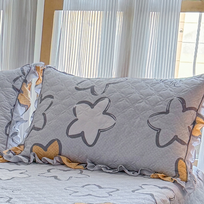 91家纺网 家纺一手货源 找家纺 （总）爱妮玖玖 2025新款全棉小白花边夹棉枕