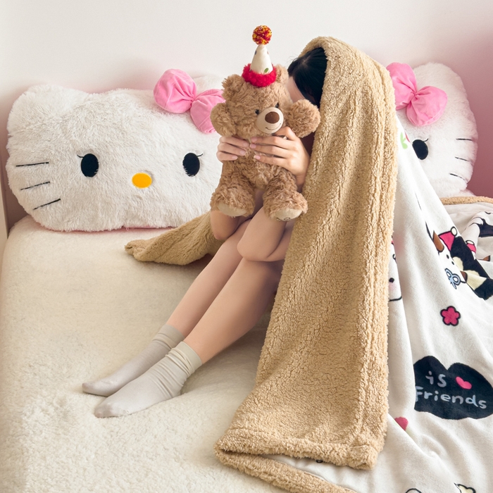 91家纺网 家纺一手货源 找家纺 艾特你 2025新款ins羊羔绒牛奶绒可被套休闲毯单被套-毯子图 爱丁屋