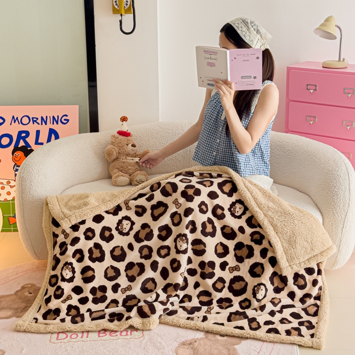 91家纺网 家纺一手货源 找家纺 艾特你 2025新款ins羊羔绒牛奶绒可被套休闲毯单被套-毯子图 豹纹公主