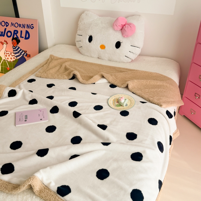 91家纺网 家纺一手货源 找家纺 艾特你 2025新款ins羊羔绒牛奶绒可被套休闲毯单被套-毯子图 初见