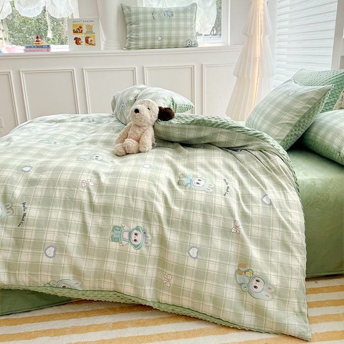 91家纺网 家纺一手货源 找家纺 优迈 2025学生季全棉高克重豆豆绒三四件套加厚保暖婴儿绒牛奶绒单被套单人双人被套加大号棉加绒三四件套 拉嘟嘟