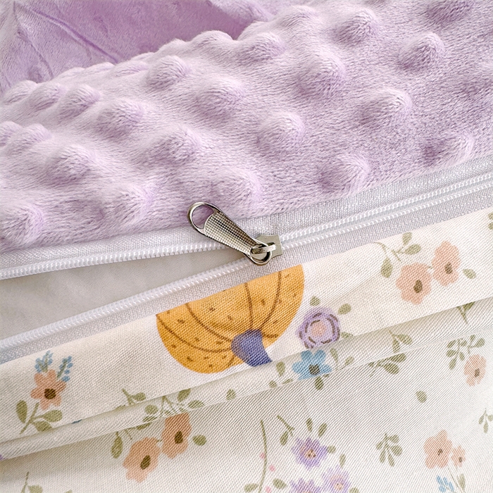 91家纺网 家纺一手货源 找家纺 优迈 2025学生季全棉高克重豆豆绒三四件套加厚保暖婴儿绒牛奶绒单被套单人双人被套加大号棉加绒三四件套 碎花熊兔