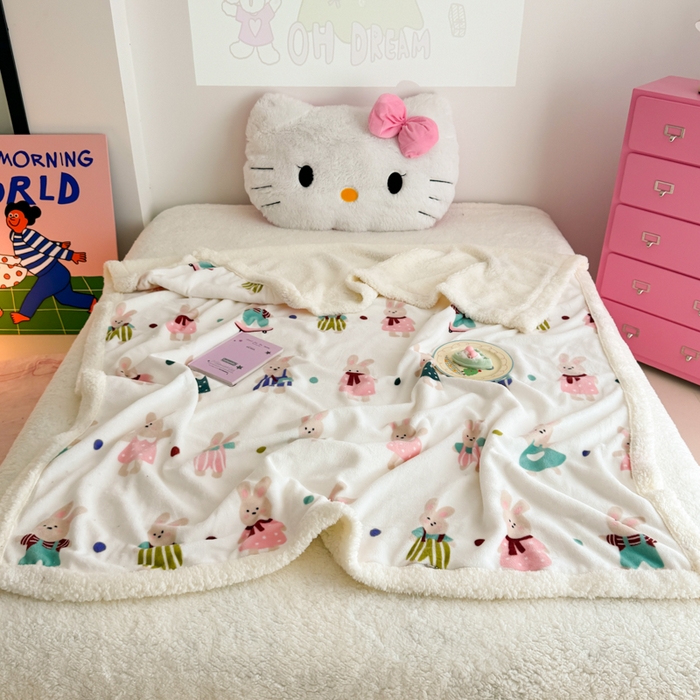 91家纺网 家纺一手货源 找家纺 艾特你 2025新款ins羊羔绒牛奶绒可被套休闲毯单被套-毯子图 花间兔