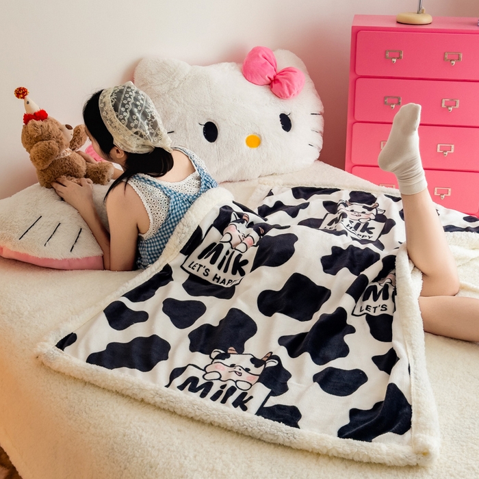 91家纺网 家纺一手货源 找家纺 艾特你 2025新款ins羊羔绒牛奶绒可被套休闲毯单被套-毯子图 奶牛