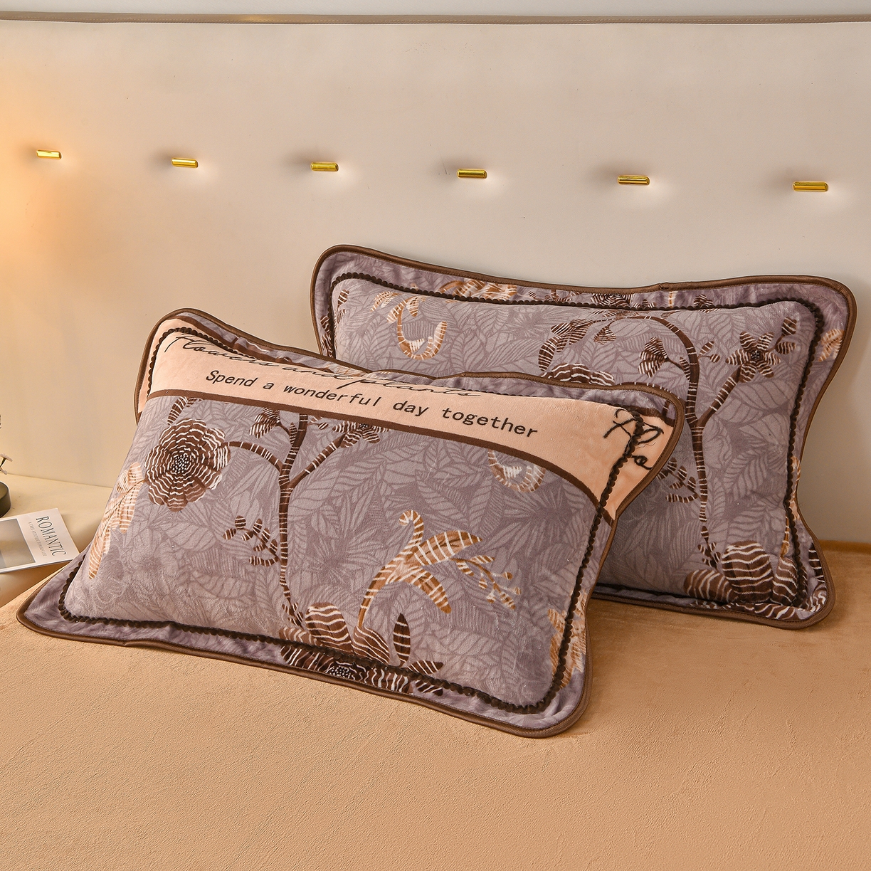 91家纺网 家纺一手货源 找家纺 亿品2025直播爆款9.5斤牛奶绒四件套加厚保暖床裙四件套 花仙子【紫灰】