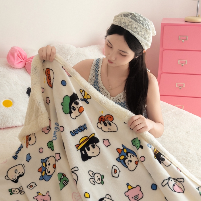 91家纺网 家纺一手货源 找家纺 艾特你 2025新款ins羊羔绒牛奶绒可被套休闲毯单被套-毯子图 小新家族