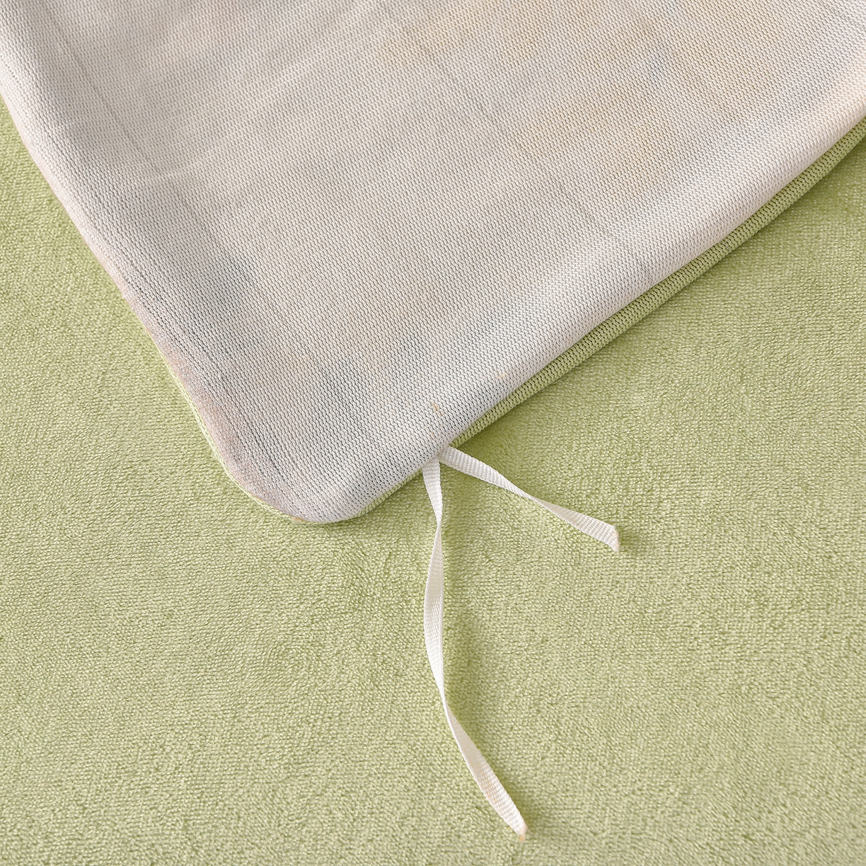 91家纺网 家纺一手货源 找家纺 亿品2025直播爆款9.5斤牛奶绒四件套加厚保暖床裙四件套 兰亭序