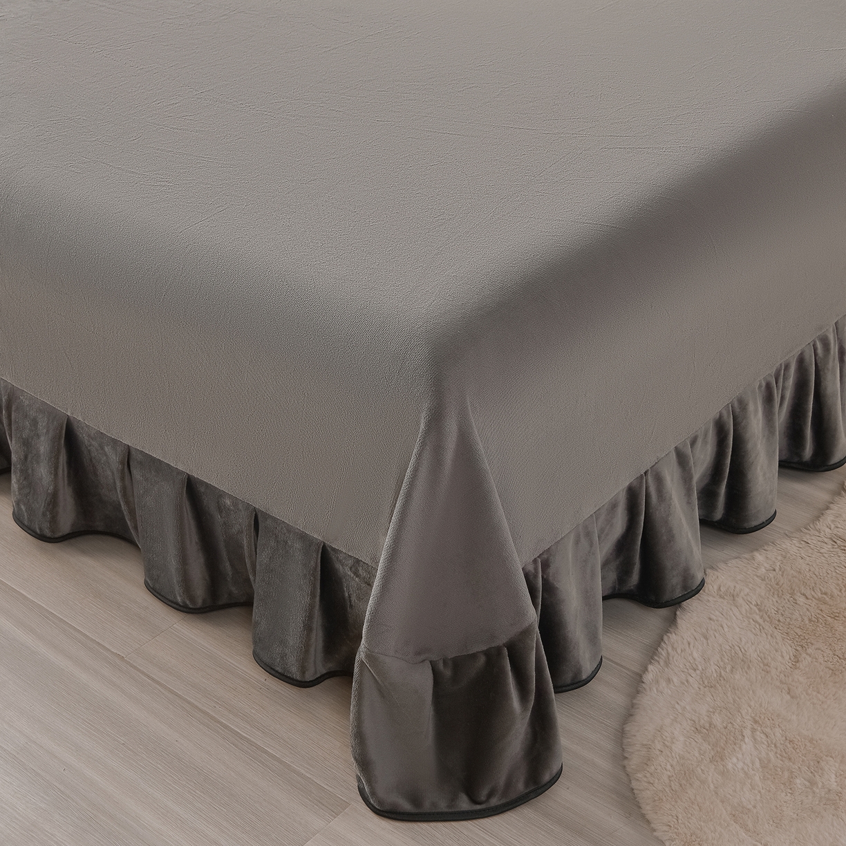 91家纺网 家纺一手货源 找家纺 亿品2025直播爆款9.5斤牛奶绒四件套加厚保暖床裙四件套 紫罗兰【咖】