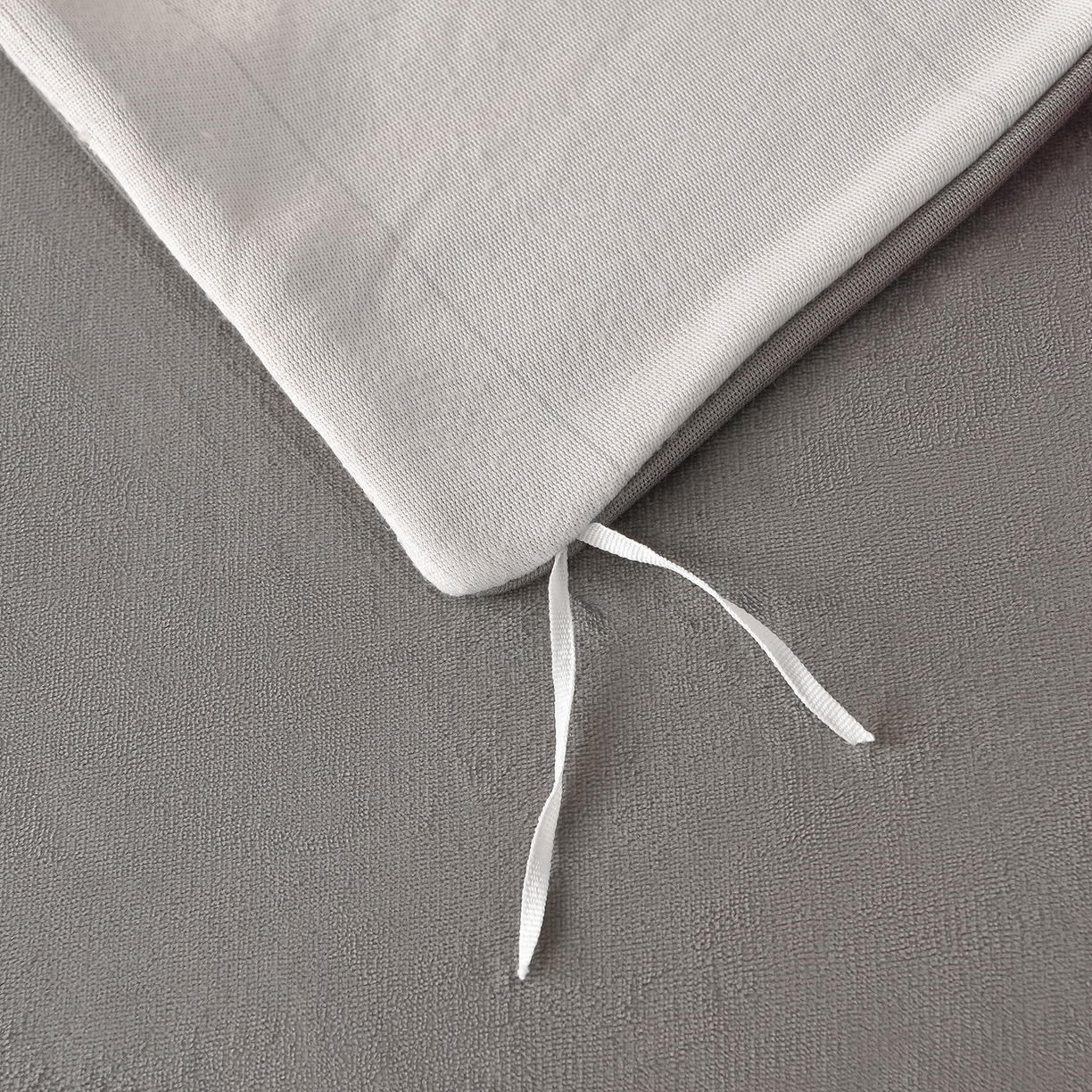 91家纺网 家纺一手货源 找家纺 亿品2025直播爆款9.5斤牛奶绒四件套加厚保暖床裙四件套 紫罗兰【咖】