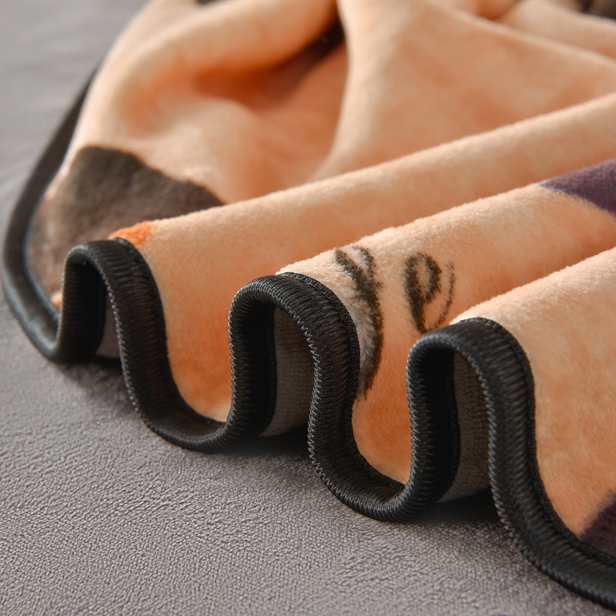 91家纺网 家纺一手货源 找家纺 亿品2025直播爆款9.5斤牛奶绒四件套加厚保暖床裙四件套 紫罗兰【咖】