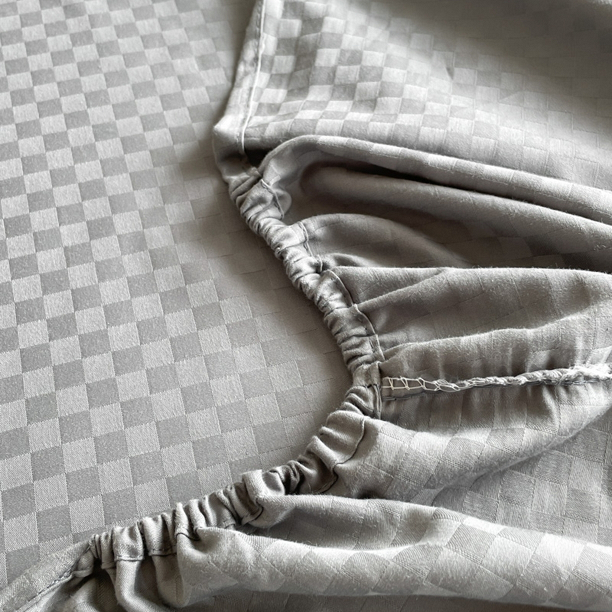 91家纺网 家纺一手货源 找家纺 （总）琪格格纺织 2025新款60S长绒棉纯棉小方格单床单-单床笠