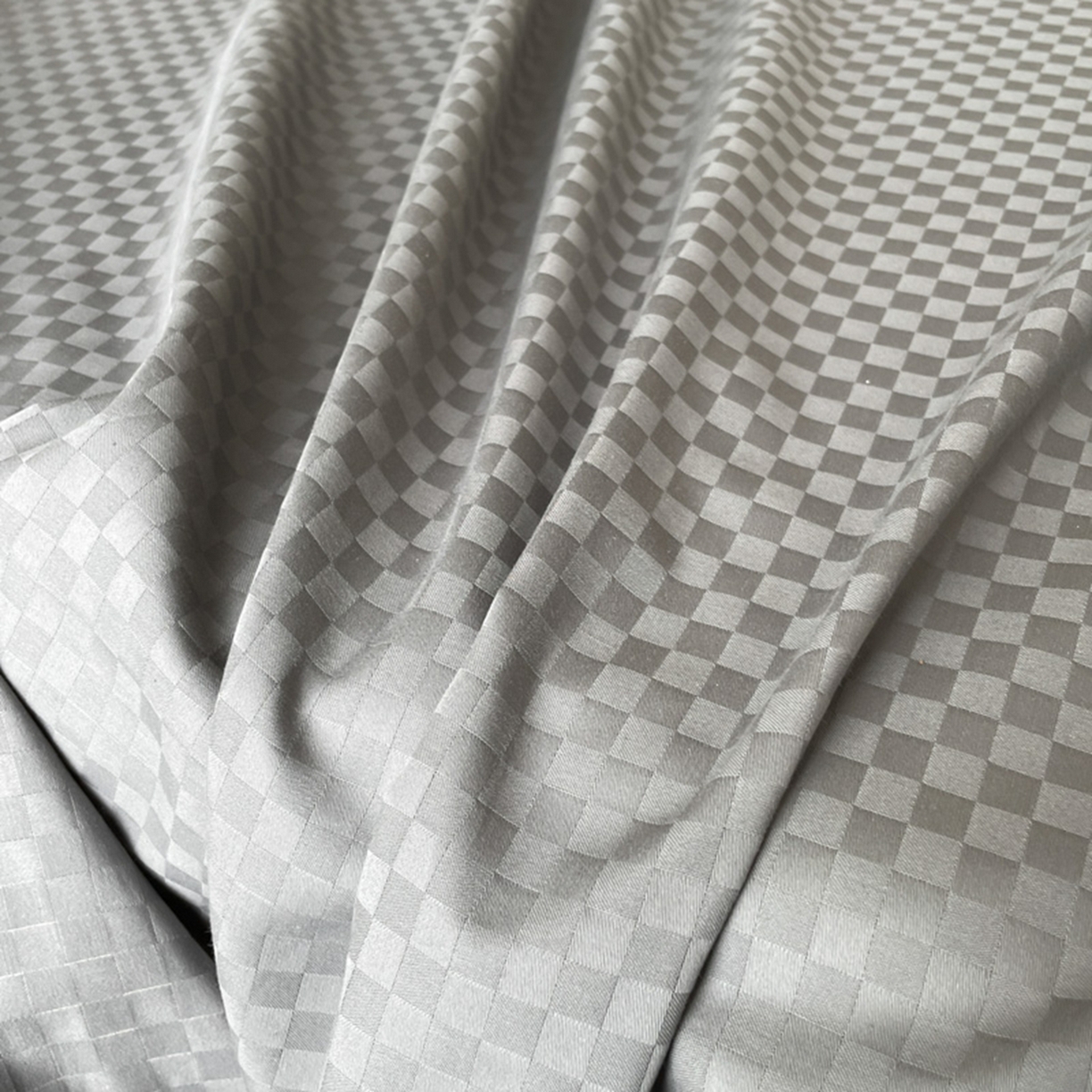 91家纺网 家纺一手货源 找家纺 （总）琪格格纺织 2025新款60S长绒棉纯棉小方格单床单-单床笠
