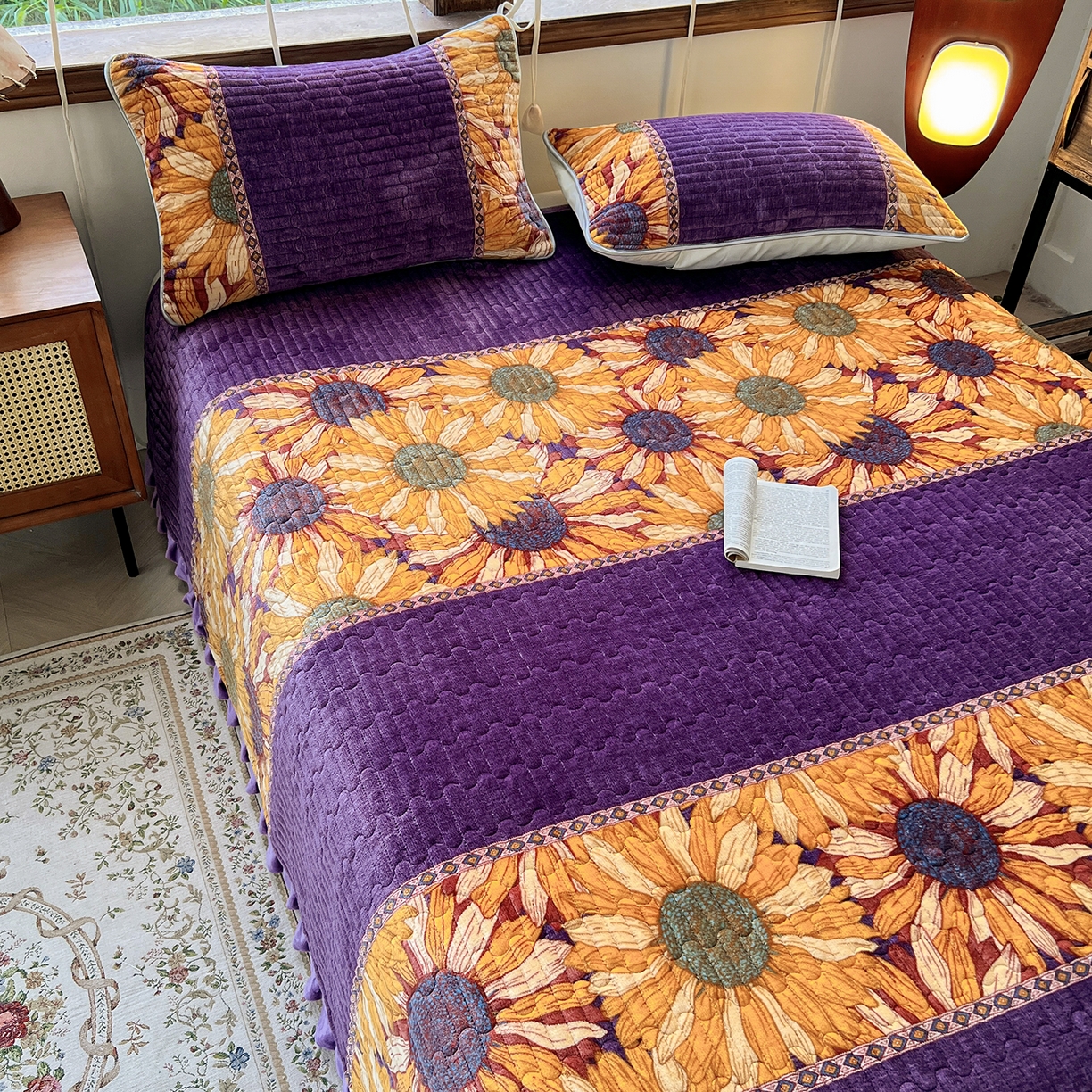 91家纺网 家纺一手货源 找家纺 默忆 2025新款牛奶绒夹棉花边韩版印花床盖三件套加厚保暖多功能单床盖 一举夺葵