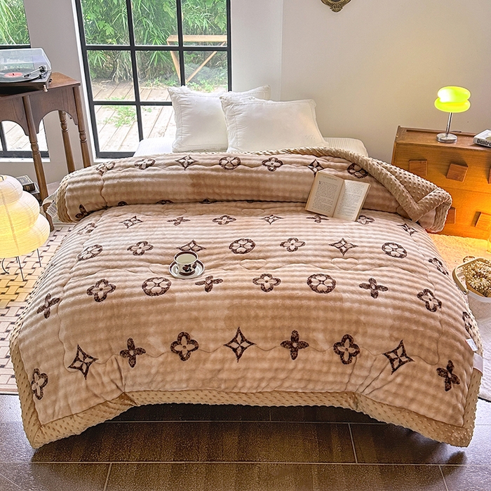 91家纺网 家纺一手货源 找家纺 优迈 2025直播热款A+兔兔绒豆豆被三层夹棉加厚毛毯毯子牛奶绒冬被泡泡兔毛绒保暖被子被芯 洋气咖