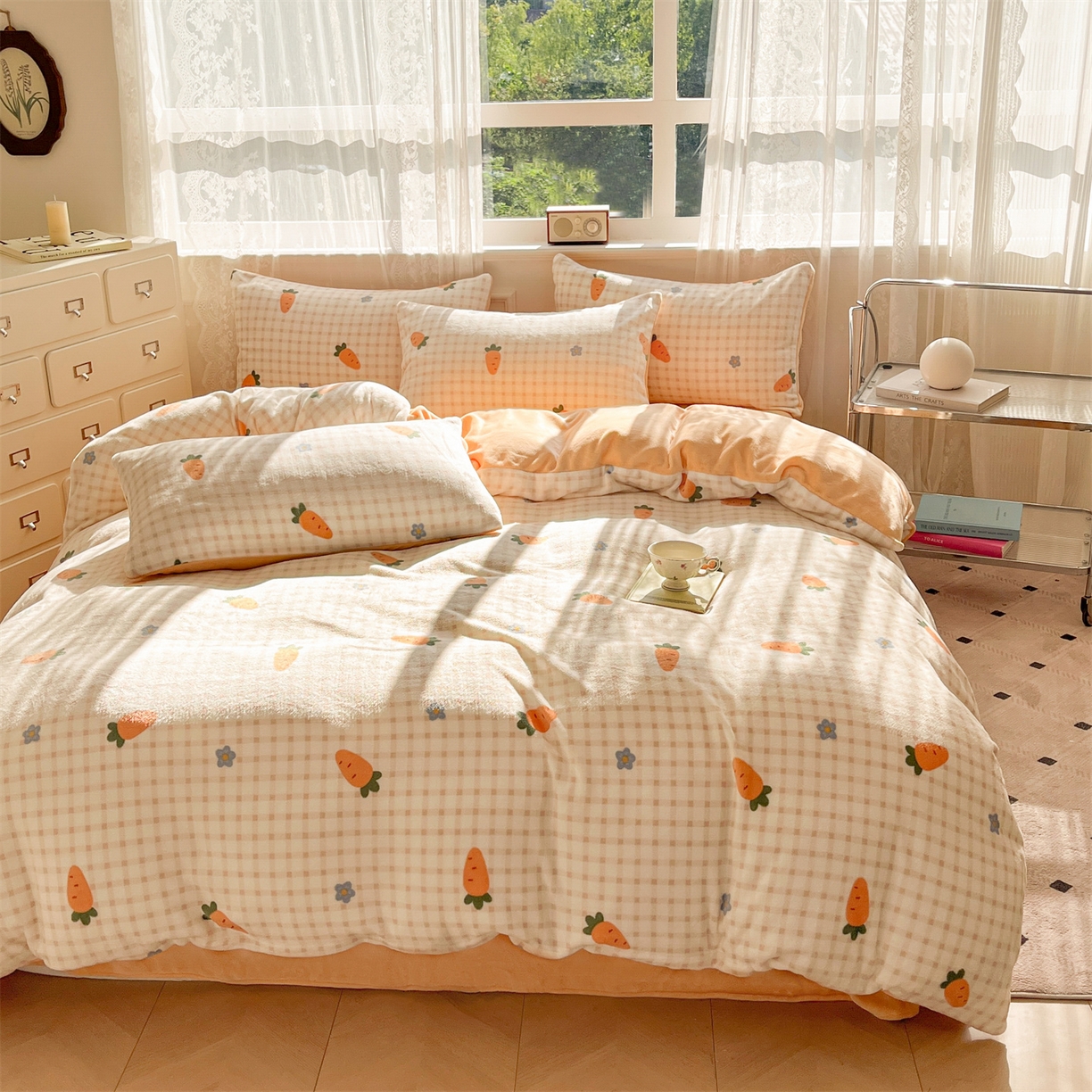 91家纺网 家纺一手货源 找家纺 欧尚家纺 2025新款跑量牛奶绒四件套 萝卜