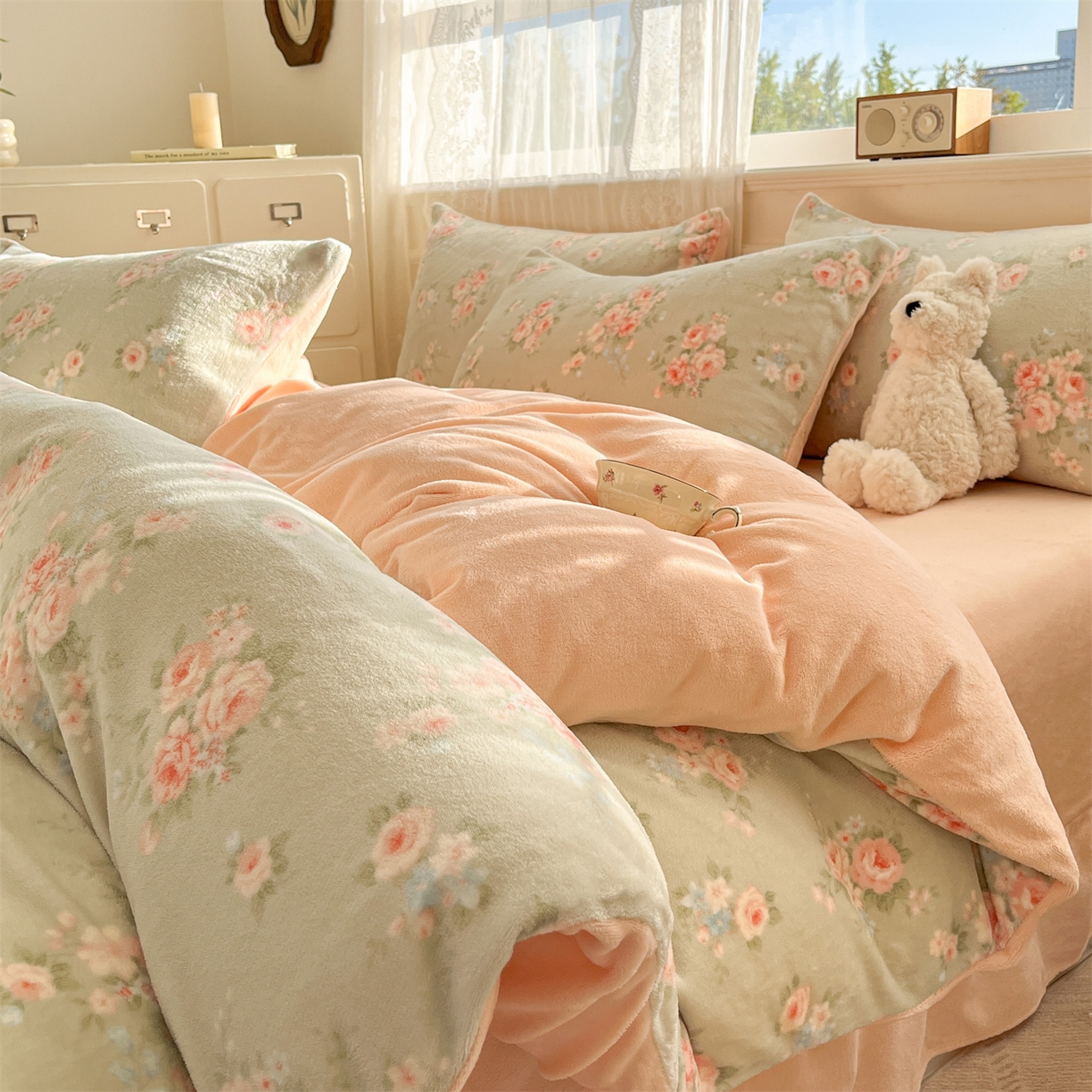 91家纺网 家纺一手货源 找家纺 欧尚家纺 2025新款跑量牛奶绒四件套 沐熙花