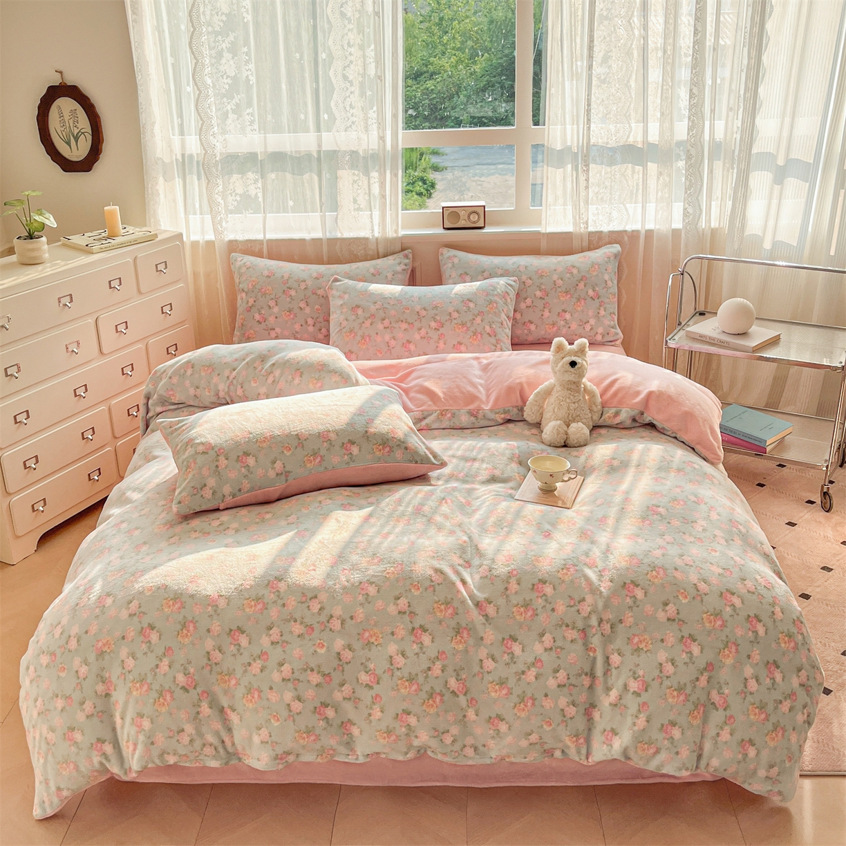 欧尚家纺 2025新款跑量牛奶绒四件套 温馨花语