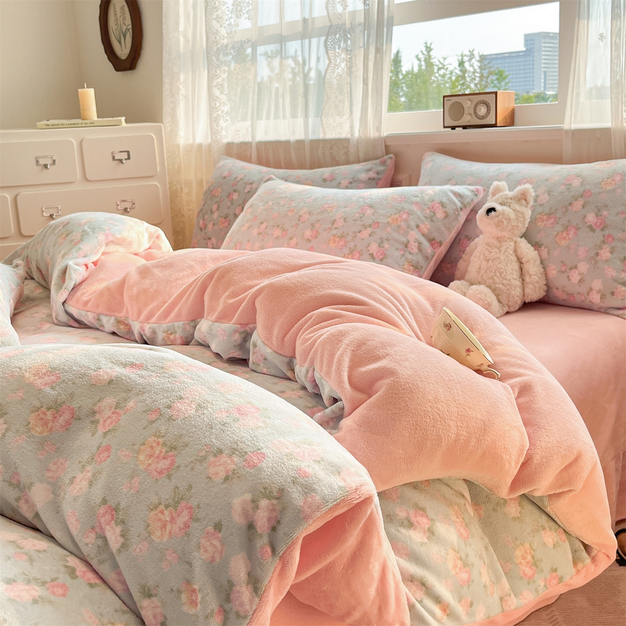 91家纺网 家纺一手货源 找家纺 欧尚家纺 2025新款跑量牛奶绒四件套 温馨花语