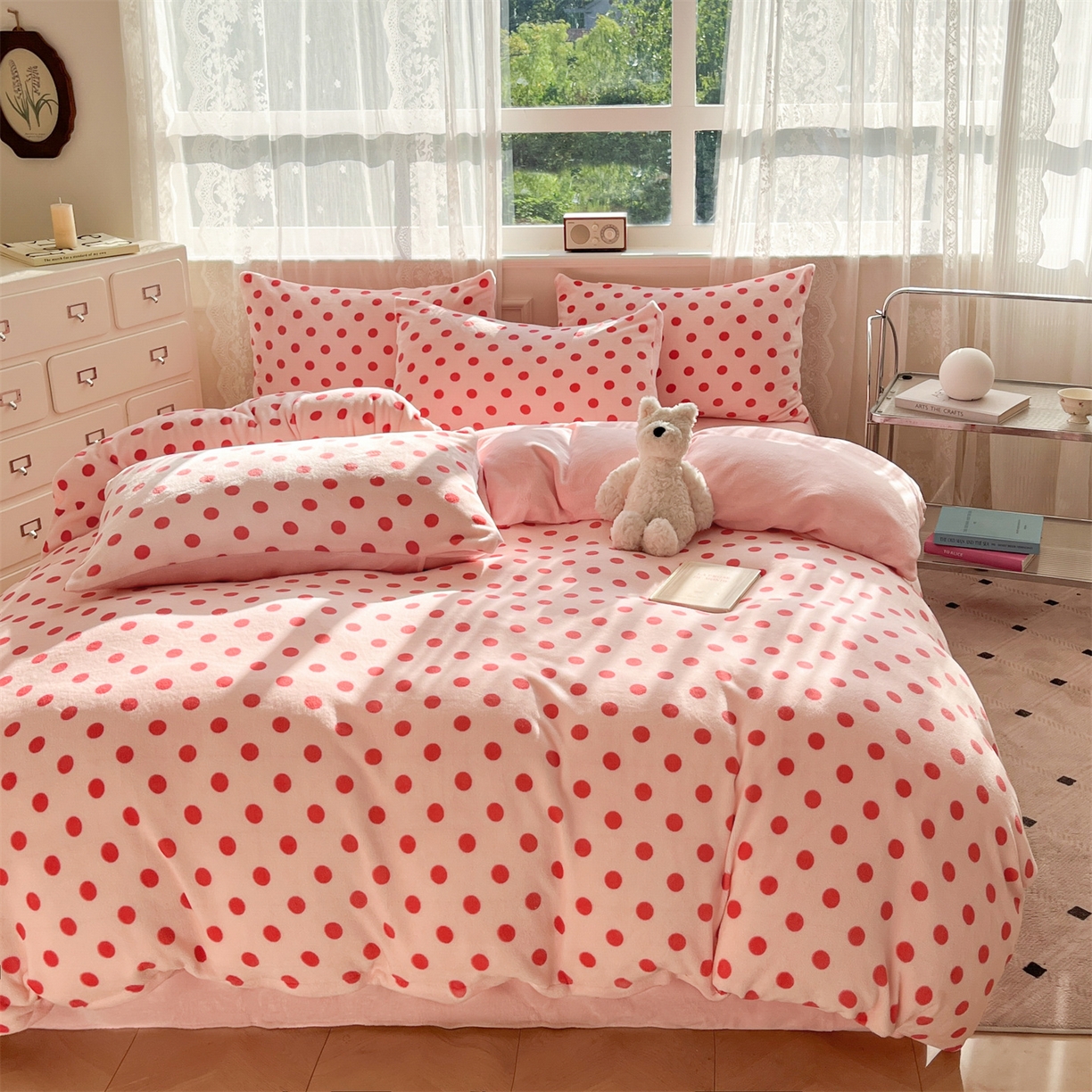 91家纺网 家纺一手货源 找家纺 欧尚家纺 2025新款跑量牛奶绒四件套 粉波点