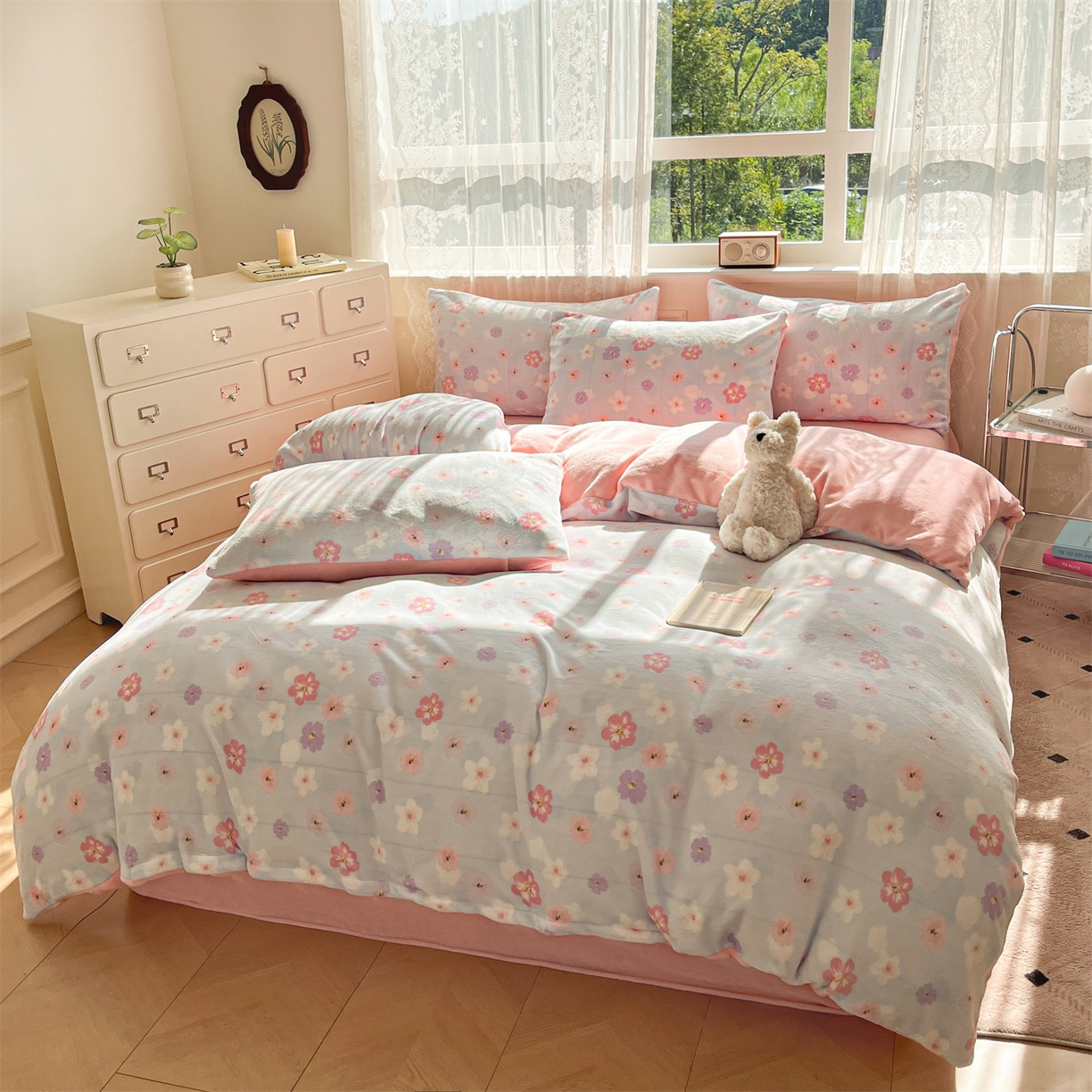 91家纺网 家纺一手货源 找家纺 欧尚家纺 2025新款跑量牛奶绒四件套 花海