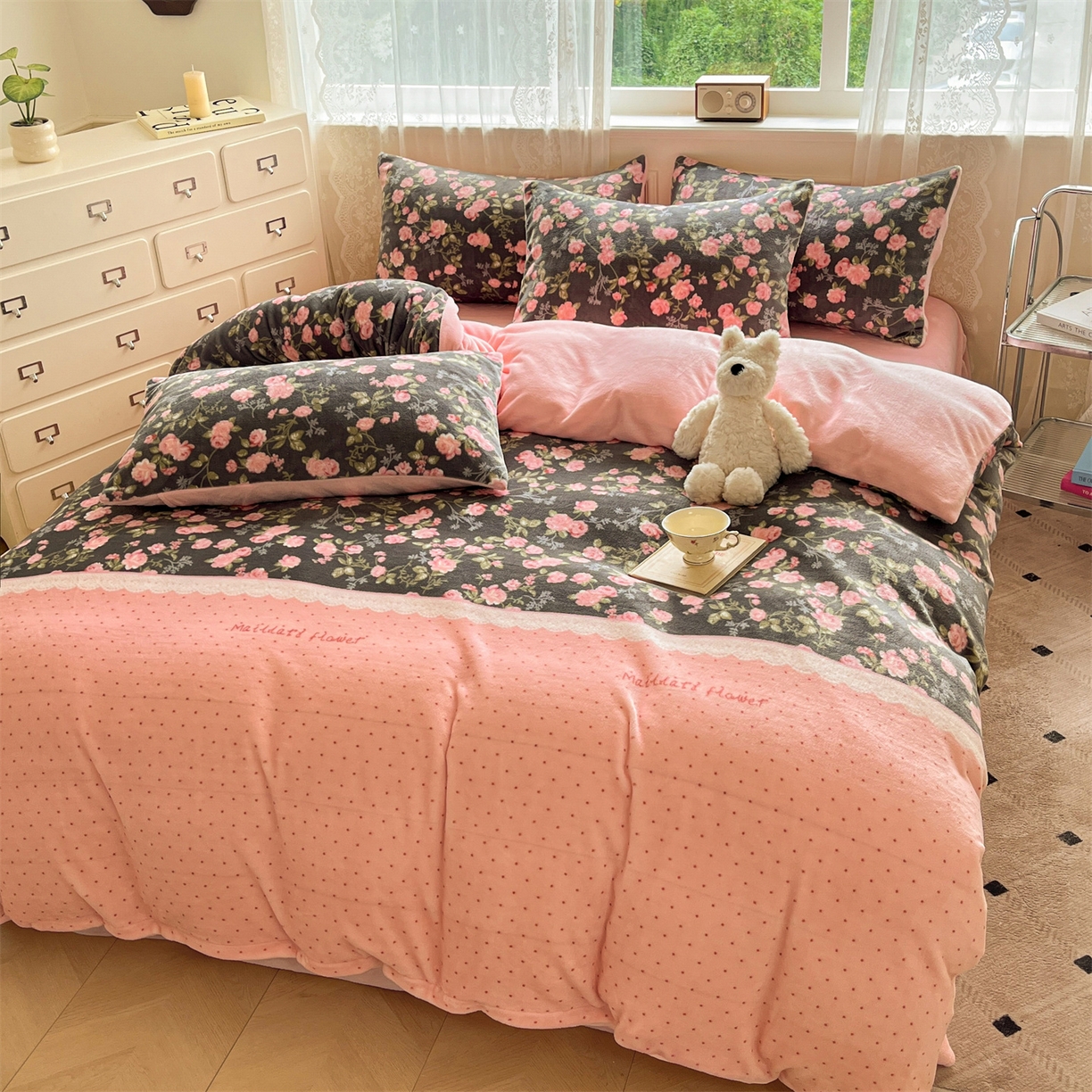 91家纺网 家纺一手货源 找家纺 欧尚家纺 2025新款跑量牛奶绒四件套 秘密花园