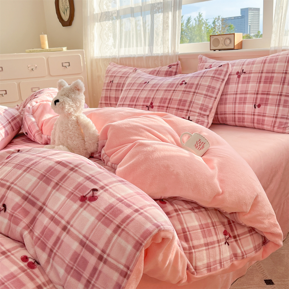 91家纺网 家纺一手货源 找家纺 欧尚家纺 2025新款跑量牛奶绒四件套 乌梅子酱