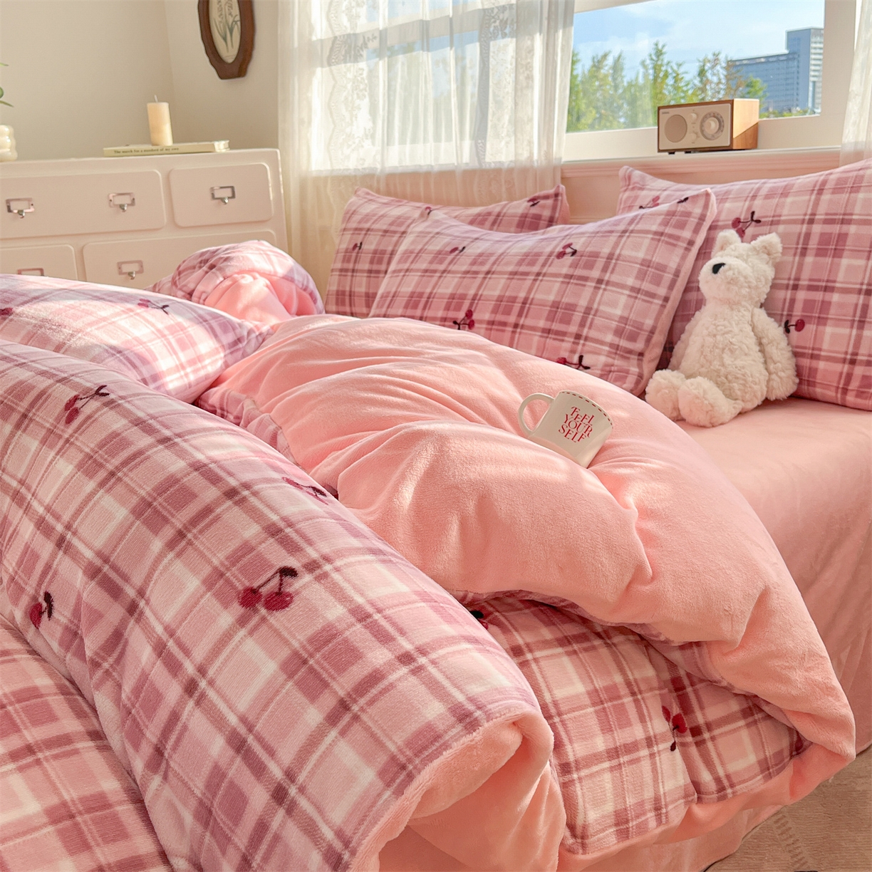 91家纺网 家纺一手货源 找家纺 欧尚家纺 2025新款跑量牛奶绒四件套 乌梅子酱