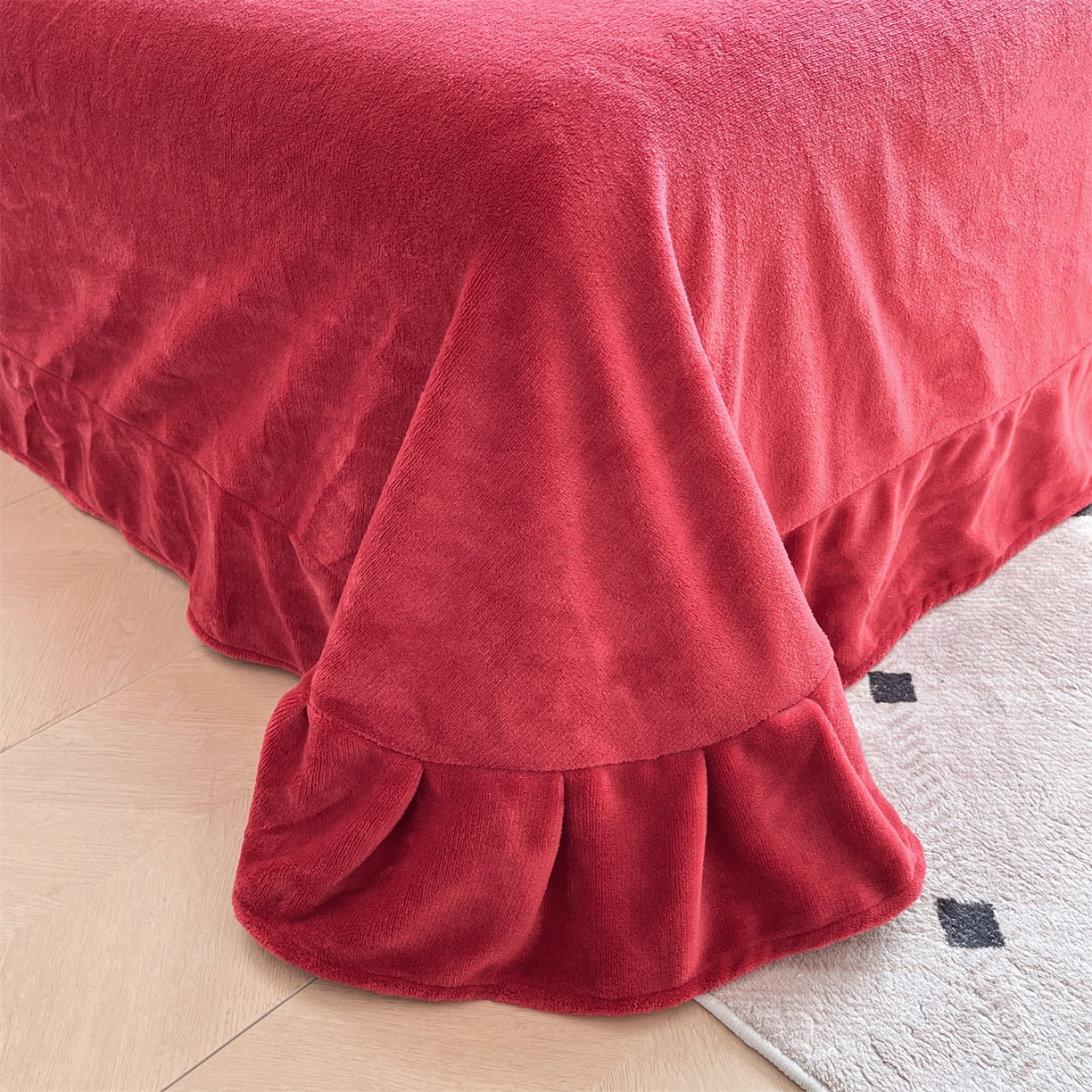 91家纺网 家纺一手货源 找家纺 欧尚家纺 2025新款跑量牛奶绒四件套 玫瑰故事