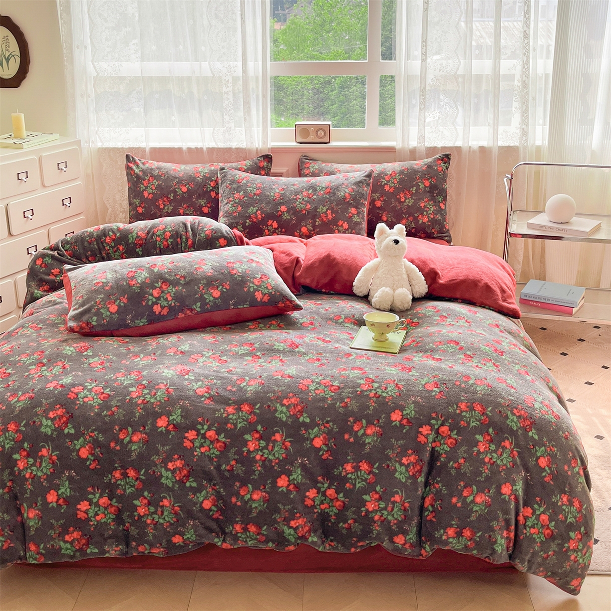 91家纺网 家纺一手货源 找家纺 欧尚家纺 2025新款跑量牛奶绒四件套 玫瑰故事