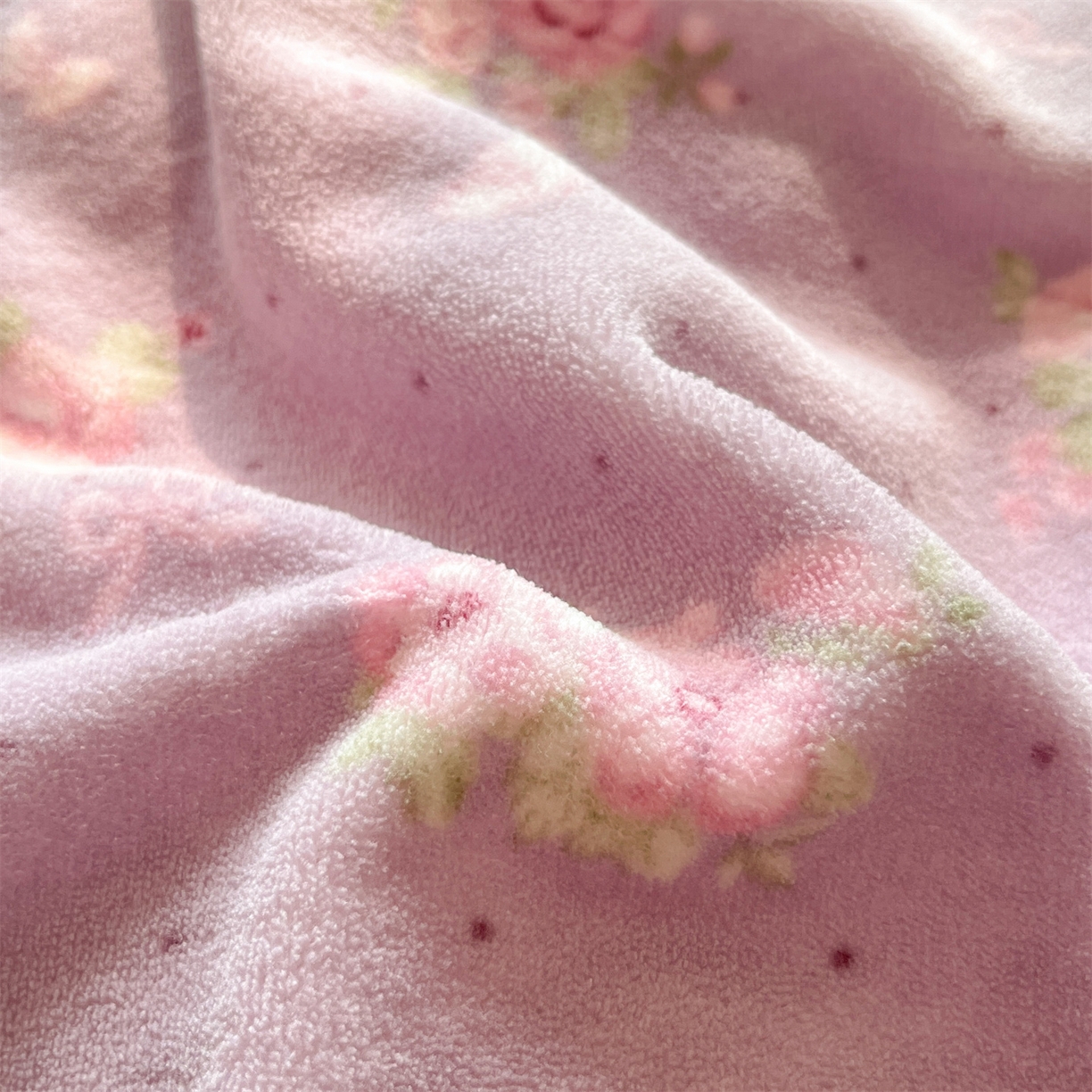 91家纺网 家纺一手货源 找家纺 欧尚家纺 2025新款跑量牛奶绒四件套 莫奈