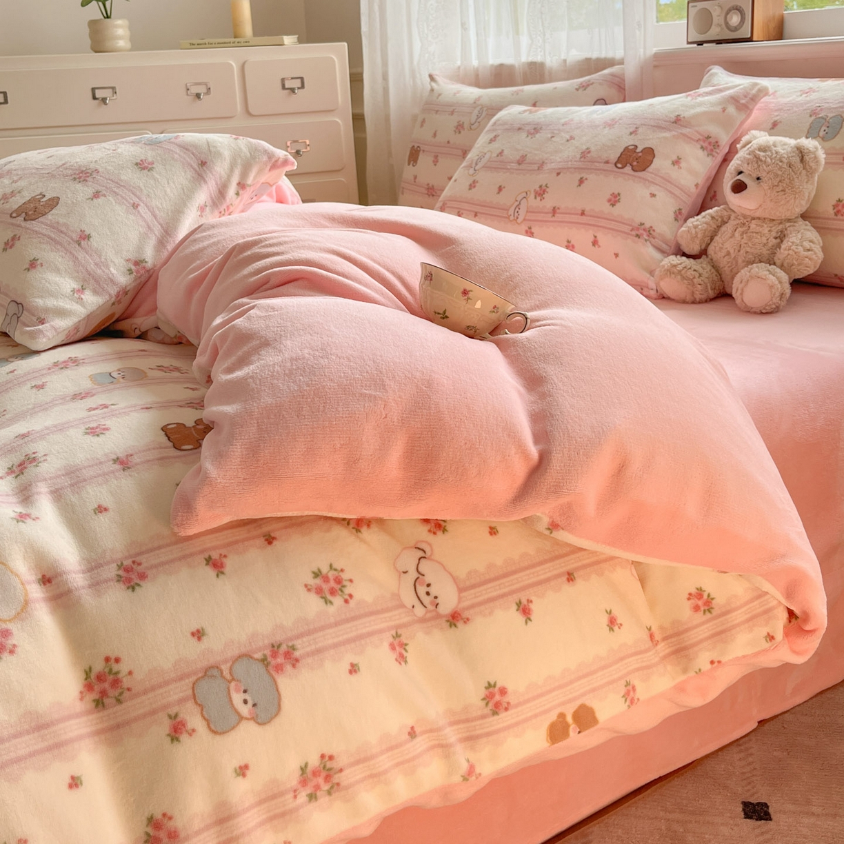 91家纺网 家纺一手货源 找家纺 欧尚家纺 2025新款跑量牛奶绒四件套 呆小萌