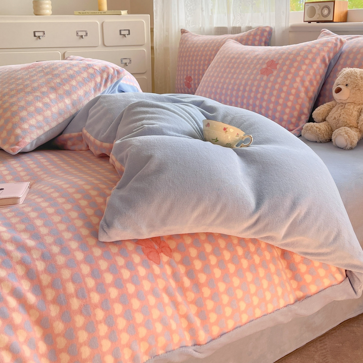 91家纺网 家纺一手货源 找家纺 欧尚家纺 2025新款跑量牛奶绒四件套 蓝色天空