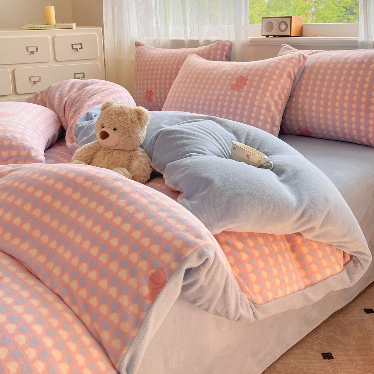 91家纺网 家纺一手货源 找家纺 欧尚家纺 2025新款跑量牛奶绒四件套 蓝色天空