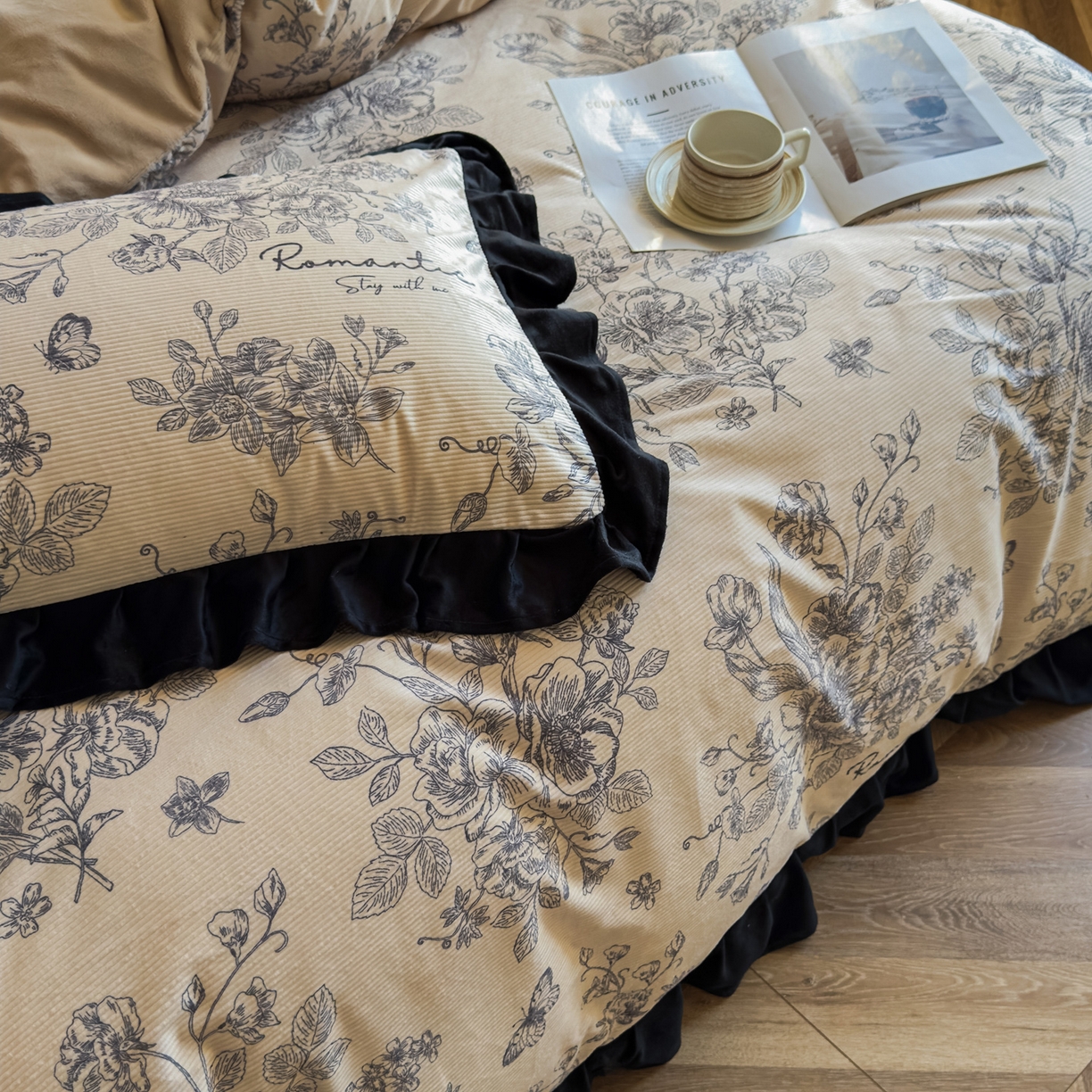 91家纺网 家纺一手货源 找家纺 （总）启发 2025新款法式赫本风灯芯绒印花四件套